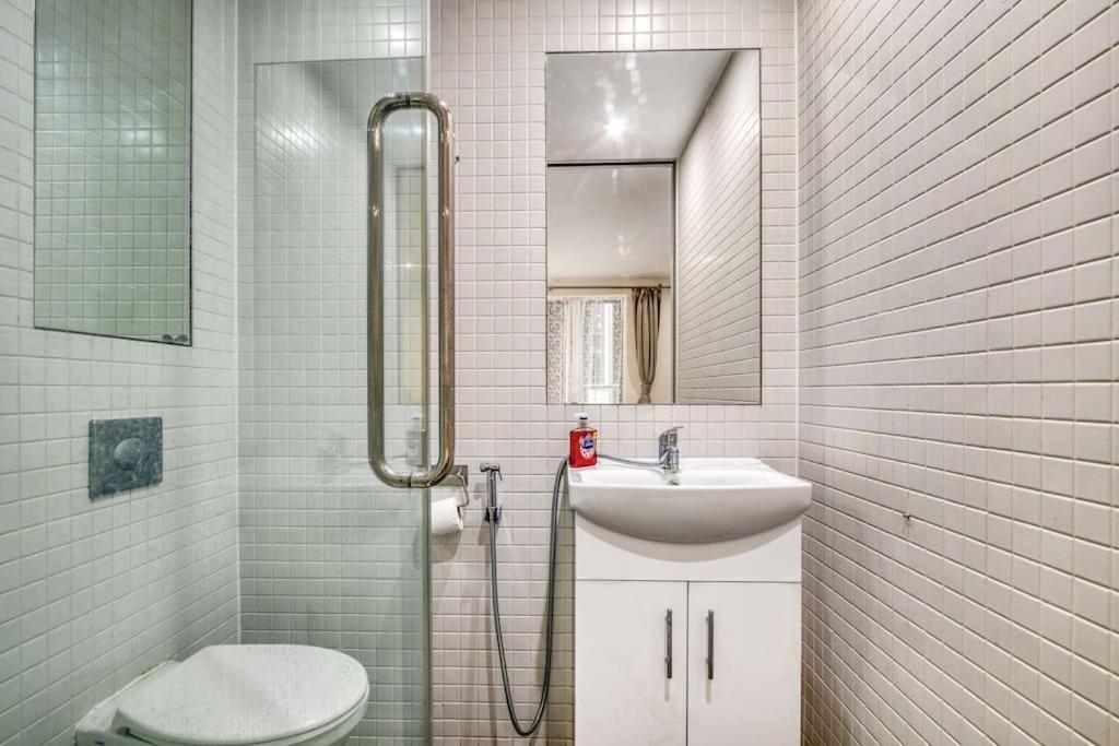 Appartamento 3 Bdr & 2 Bathroom In Bond Street- Central